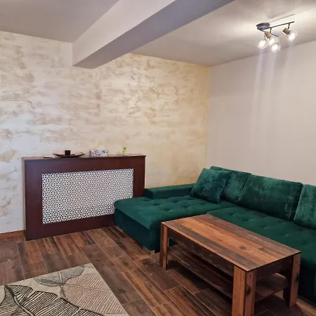 Appartement Chris Năvodari
